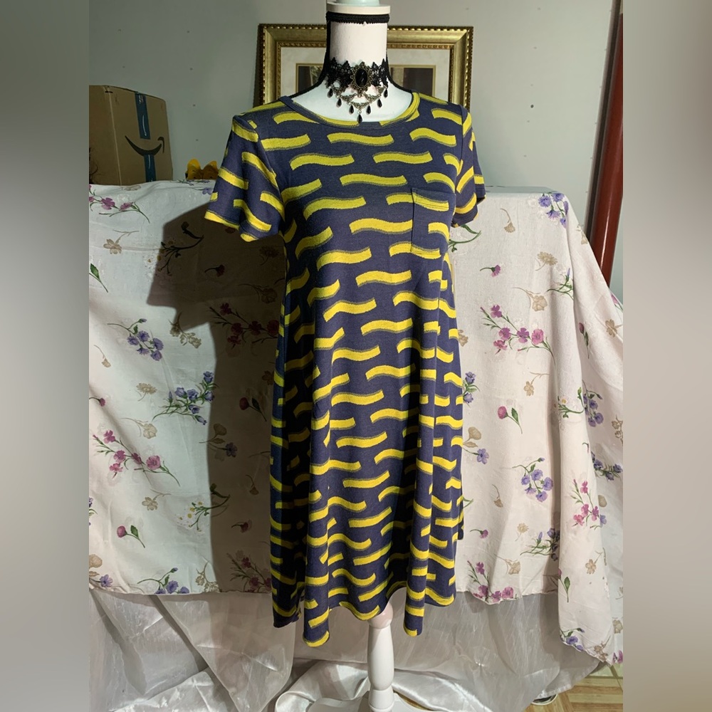 Lularoe Carly Blue Yellow Dress